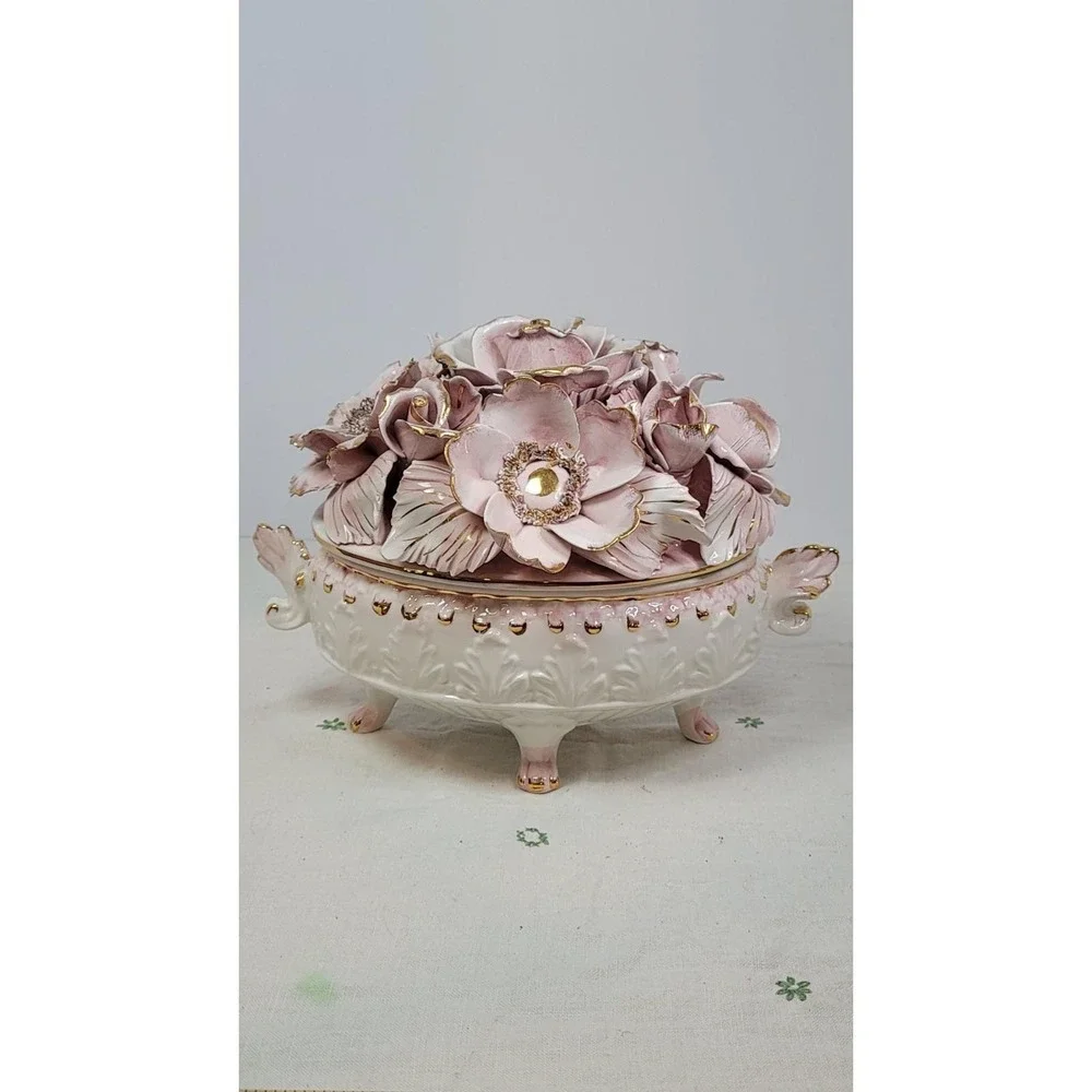 Vintage Capodimonte Floral Centerpiece  Made In Italy‎ Rare Gold Rose ~11x8x8